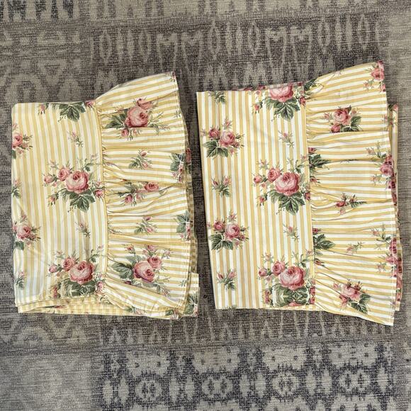 2 Vintage RALPH LAUREN Sophie Brooke Yellow Stripe Ruffled Standard Pillowcases - Picture 1 of 13